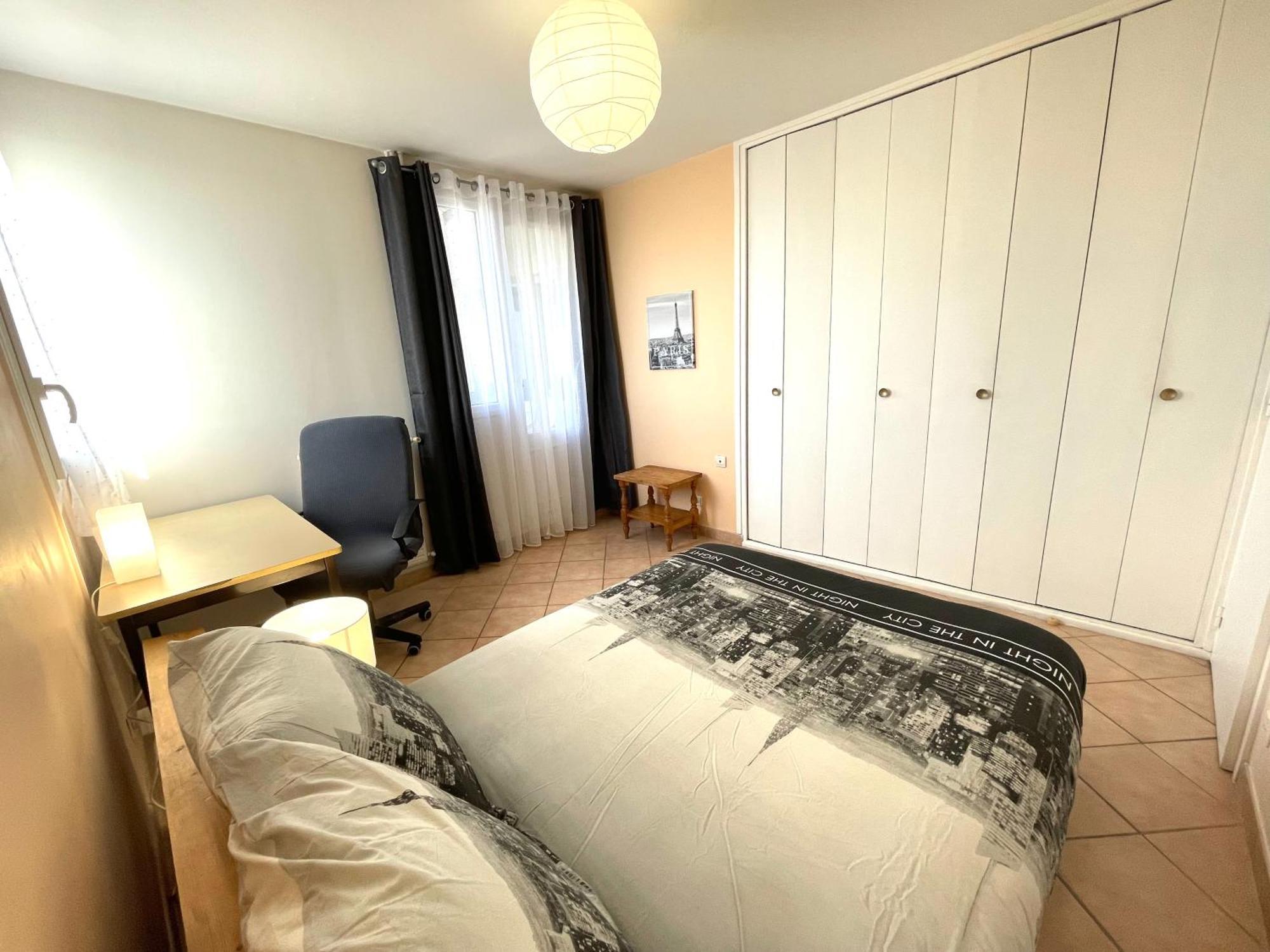 Chambre Privee En Colocation Dans Un Appartement Vaulx En Velin Centre Dış mekan fotoğraf